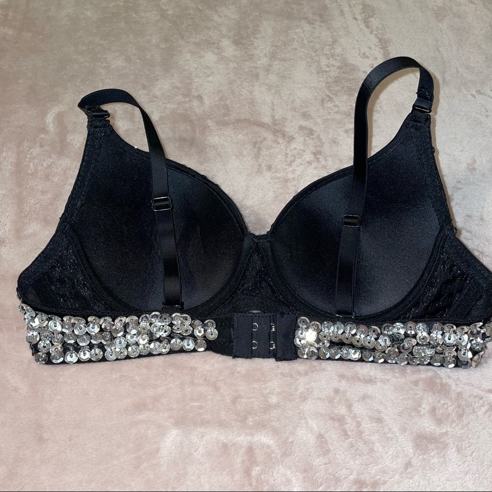 Jeweled Sequined Bra
Size Small: - Picture 5 of 8